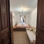 Elegant-lindian Marietta