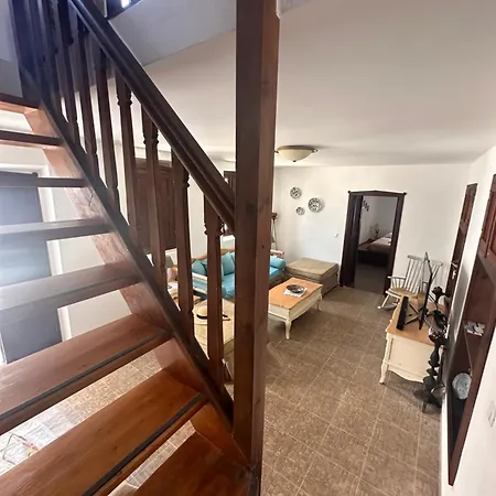 Elegant-lindian Marietta * Lindos (Rhodes)