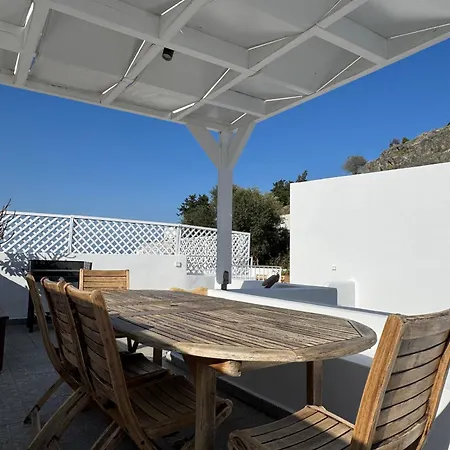 Elegant-lindian Marietta * Lindos (Rhodes)