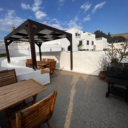 Elegant-lindian Marietta Villa