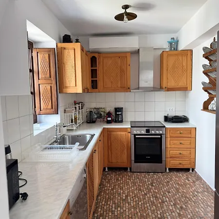 Elegant-lindian Marietta לינדוס