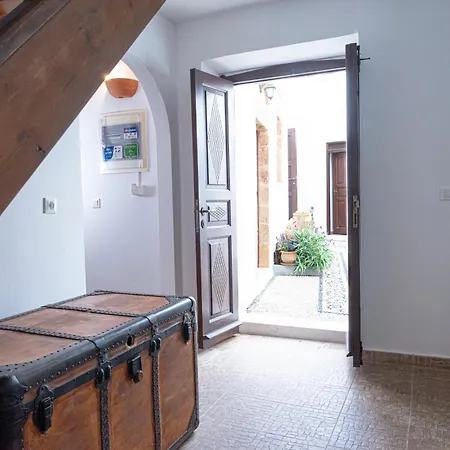 Elegant-lindian Marietta فيلة