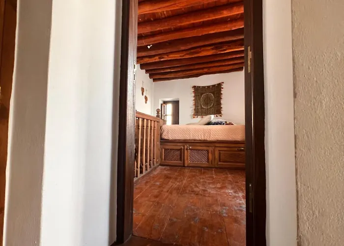 Elegant-lindian Marietta * لينثوس