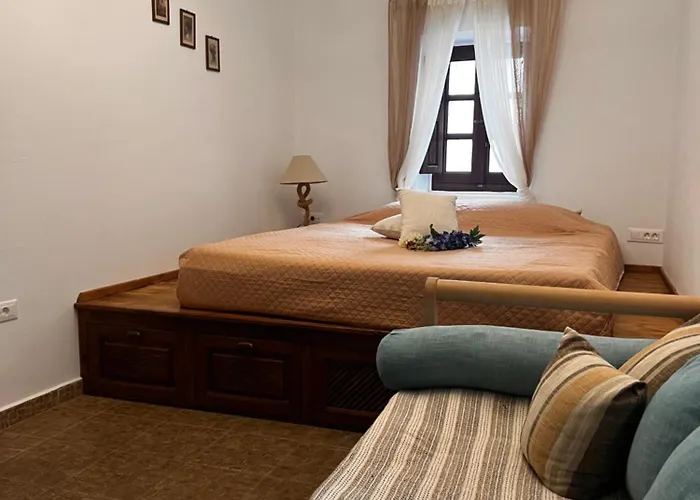 Elegant-lindian Marietta لينثوس