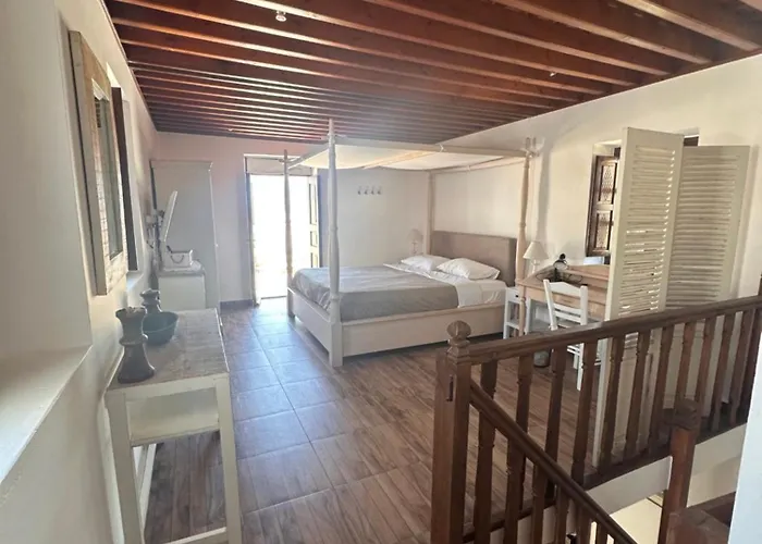 Elegant-lindian Marietta لينثوس