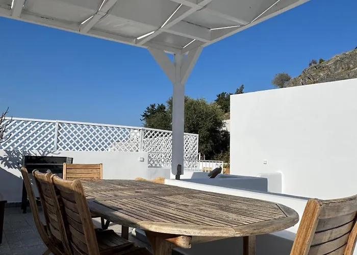 Elegant-lindian Marietta * Líndos